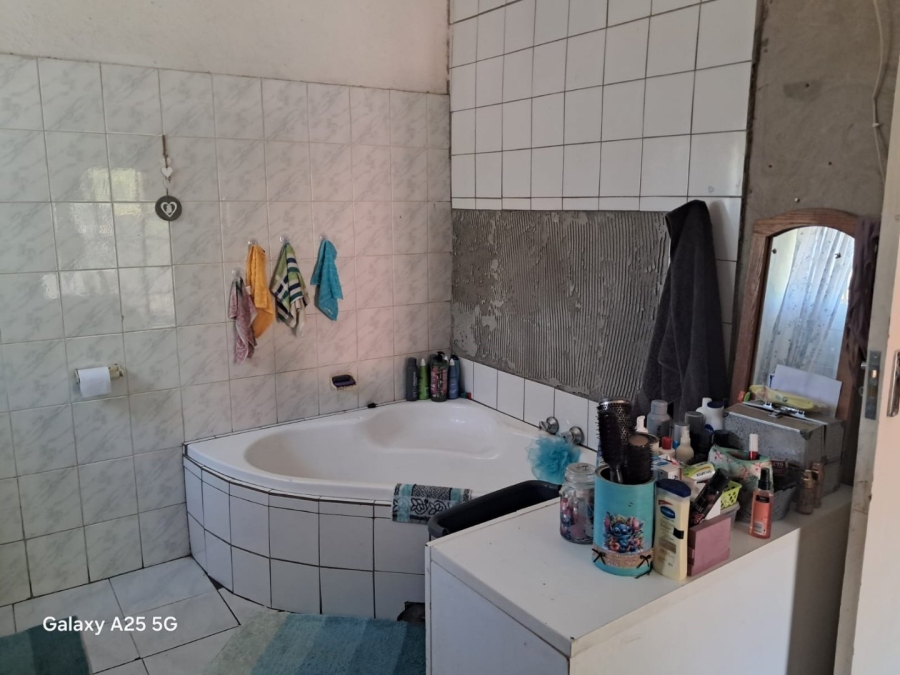 3 Bedroom Property for Sale in Oos Einde North West